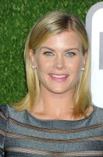 ALISON SWEENEY at 2016 World Dog Awards in Santa Monica 01/09/2016