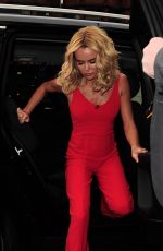 AMANDA HOLDEN Arrives at Britain