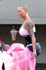 AMBER ROSE Takes Her Pink Ferrari to a Gym in Los Angeles 01/21/2016