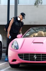 AMBER ROSE Takes Her Pink Ferrari to a Gym in Los Angeles 01/21/2016