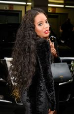 ANGELA SIMMONS Out and About in New York 01/07/2016