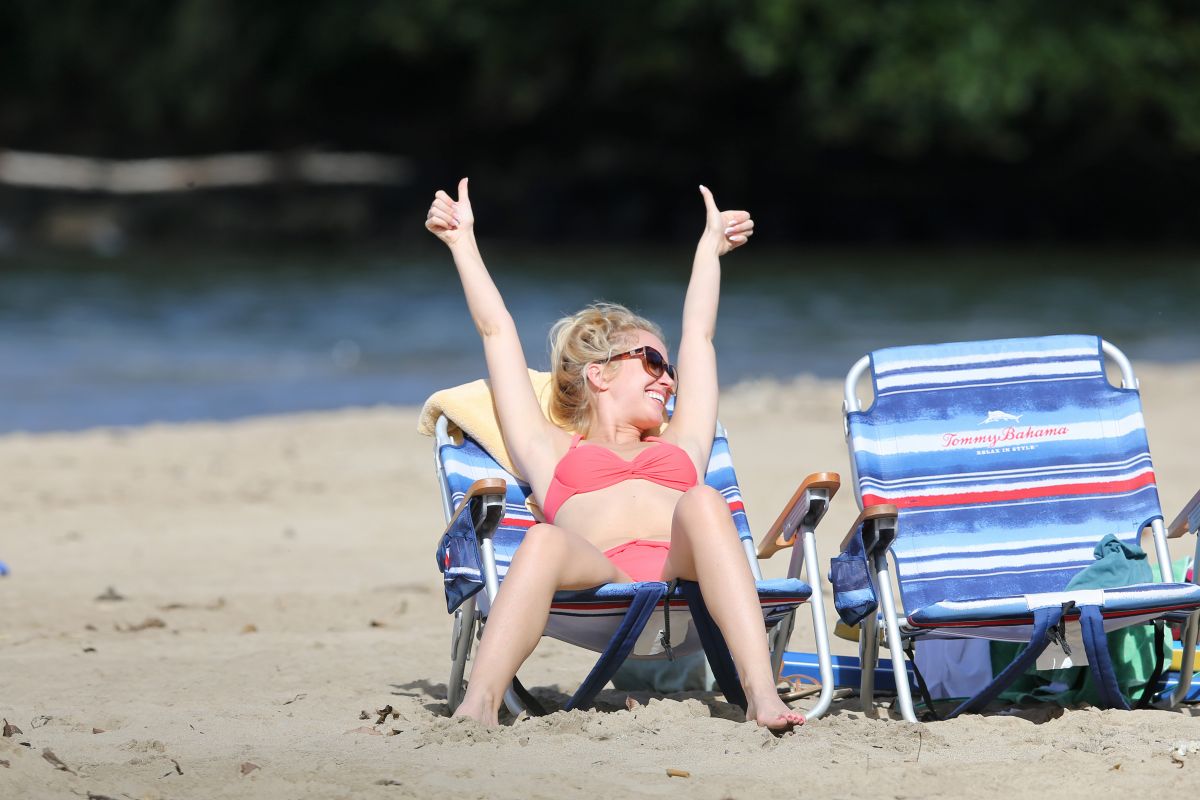 ANNA CAMP at a Beach in Hawaii 12/30/2015.