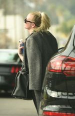 ASHLEE SIMPSON Out and About in Los Angeles 01/14/2016