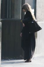 ASHLEY OLSEN Out and About in New York 01/07/2016