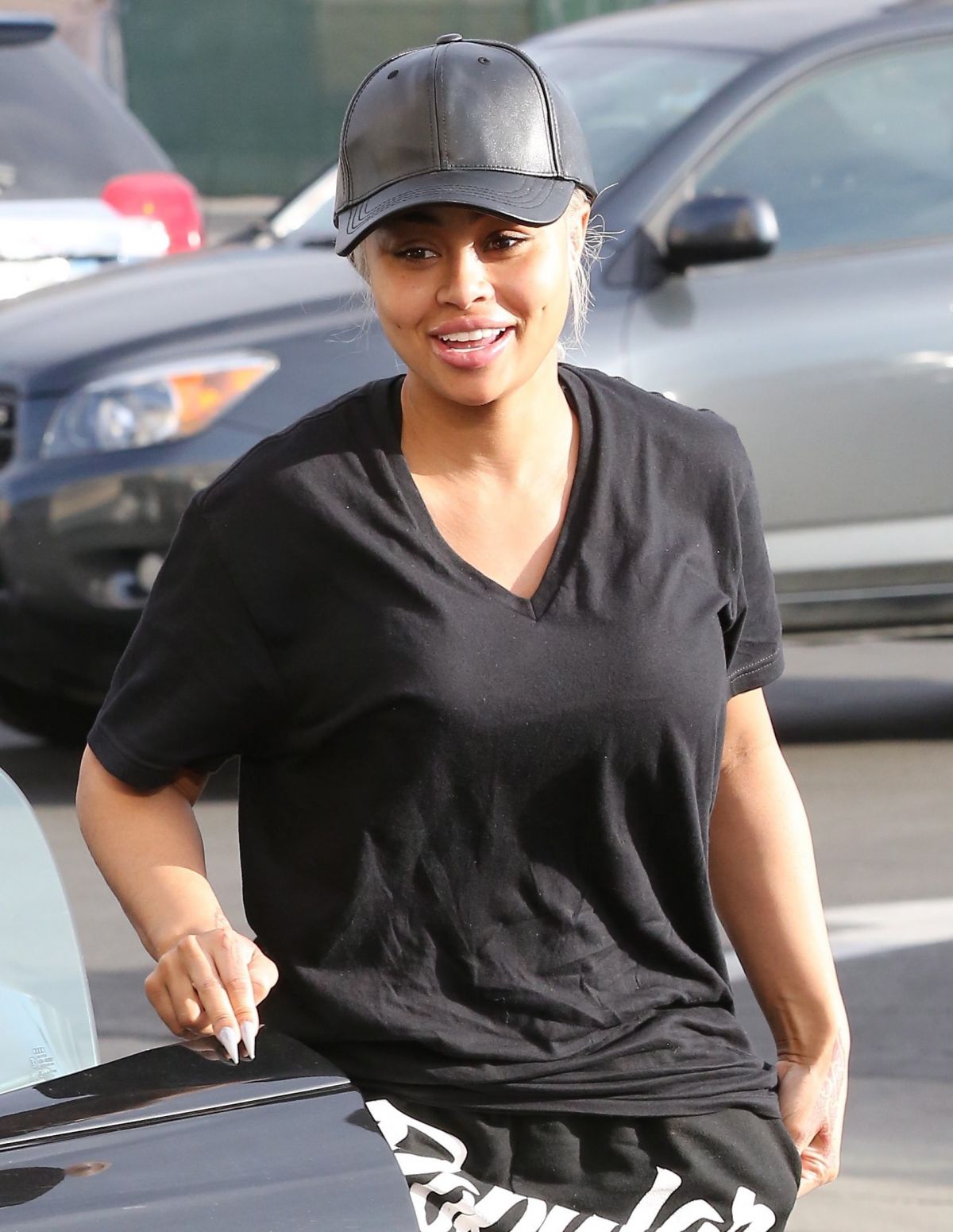 BLAC CHYNA Arrives at a Nail Salon in Los Angeles 01/28/2016