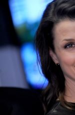 BRIDGET MOYNAHAN at New York Stock Exchange on Wall Street 01/25/2016