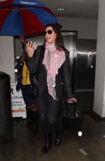 BROOKE SHIELDS Arrives at LAX Airport in Los Angeles 01/05/2016