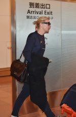 CATE BLANCHETT at Tokyo International Airport 01/20/2016