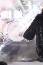 DEMI LOVATO Performs on New Year