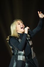 ELLIE GOULDING Pergorms at Delirium World Tour in Hamburg 01/21/2016