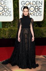 EMILIA CLARKE at 73rd Annual Golden Globe Awards in Beverly Hills 10/01/2016