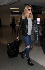 ERIN ANDREWS Arrives at LAX Airport in Los Angeles 01/13/2016