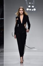 GIGI HADID on the Runway of Versace Spring/Summer 2016 Fashion Show in Paris 01/24/2016