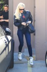 GWEN STEFANI Out and About in Los Angeles 01/28/2016