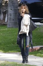 HALLE BERRY Out and About in Los Angeles 01/16/2016