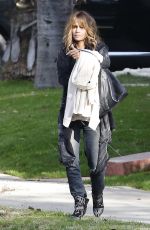HALLE BERRY Out and About in Los Angeles 01/16/2016