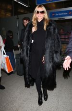 HEIDI KLUM Arrives at LAX Airport in Los Angeles 01/05/2016