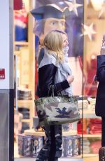 HEIDI KLUM at JFK Airport in New York 01/28/2016