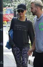 JESSICA ALBA Heading to a Gym in Los Angeles 01/03/2016