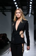 GIGI HADID on the Runway of Versace Spring/Summer 2016 Fashion Show in Paris 01/24/2016