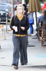 JANE LYNCH Leaves Kings Road Cafe in Los Angeles 01/18/2016
