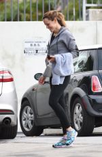 JENNIFER GARNER Arrives at a Gym in Brentwood 01/09/2016