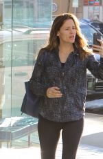 JENNIFER GARNER Heading to a Gym in Brentwood 01/07/2016