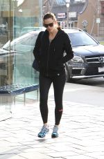 JENNIFER GARNER Leaves a Gym in Brentwood 01/19/2016