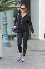 JENNIFER GARNER Leaves a Gym in Brentwood 01/19/2016
