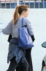 JENNIFER GARNER Out and About in Los Angeles 01/02/2016