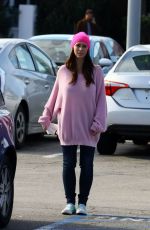 JENNIFER LOVE HEWITT Leaves a Market in Malibu 01/17/2016