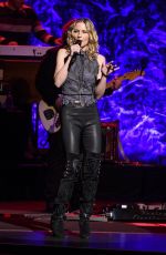 JENNIFER NETTLES Performs at Beacon Theater in New York 01/20/2016