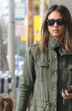 JESSICA ALBA Stops for Breakfast in West Hollywood 01/23/2016