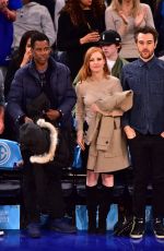 JESSICA CHASTAIN at Hawks vs Knicks Game in New York 01/03/2016