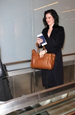 JESSICA DE GOUW at Los Angeles International Airport 01/22/2016