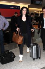 JESSICA DE GOUW at Los Angeles International Airport 01/22/2016