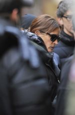 JULIA ROBERTS on the Set of Her New Movie in New York 01/22/2016