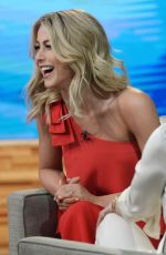 JULIANNE HOUGH at Good Morning America in New York 01/18/2016