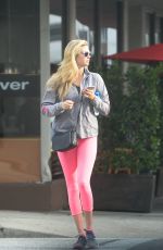 KATE UPTON Out and About in Beverly Hills 01/13/2016