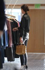 KATIE HOLMES Shopping in Beverly Hills 01/15/2016