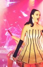 KATY PERRY Performs at a Private New Years Eve Show in Las Vegas 12/31/2015