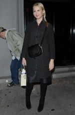 KELLY RUTHERFORD Leaves Craig