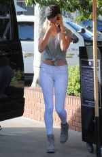 KENDALL JENNER and HAILEY BALDWIN Out and About in Beverly Hills 01/13/2016