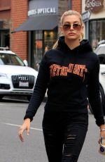 KENDALL JENNER and HAILEY BALDWIN Out and About in Los Angeles01/07/2016