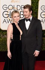 KIRSTEN DUNST at 73rd Annual Golden Globe Awards in Beverly Hills 10/01/2016