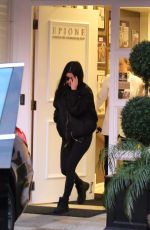 KOURTNEY KARDASHIAN Leaves Epione Cosmetic Laser Center in Los Angeles 01/05/2016