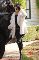 KOURTNEY KARDASHIAN Out and About in Beverly Hills 01/07/2016