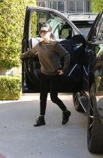 KOURTNEY KARDASHIAN Out and About in Beverly Hills 01/21/2016