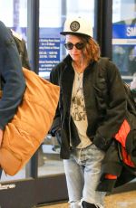 KRISTEN STEWART at Salt Lake City International Airport 01/25/2016