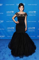 LAURA and VANESSA MARANO at 6th Biennial Unicef Ball in Beverly Hills 01/12/2016